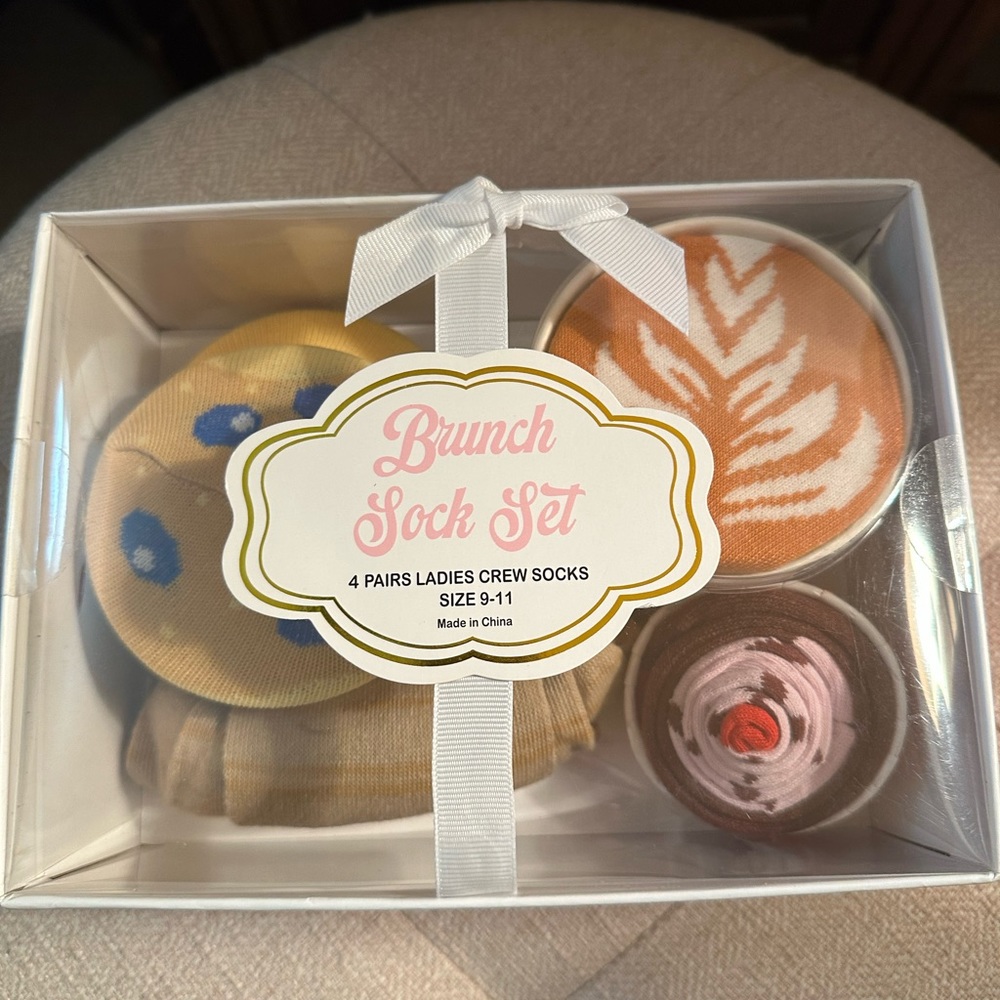 NWT “Brunch” novelty crew sock set